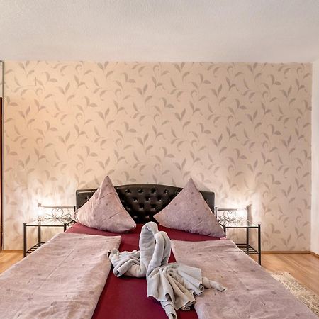 Ferienwohnung In Der Eifel Pesch Екстериор снимка
